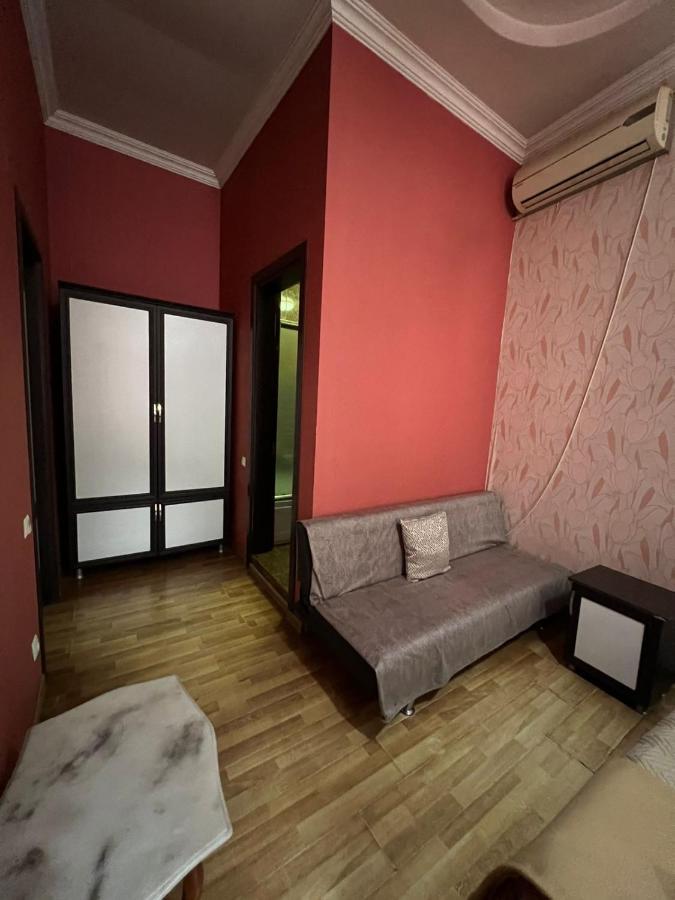 Hotel Albatros Batumi Esterno foto