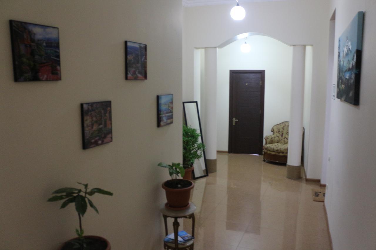 Hotel Albatros Batumi Esterno foto