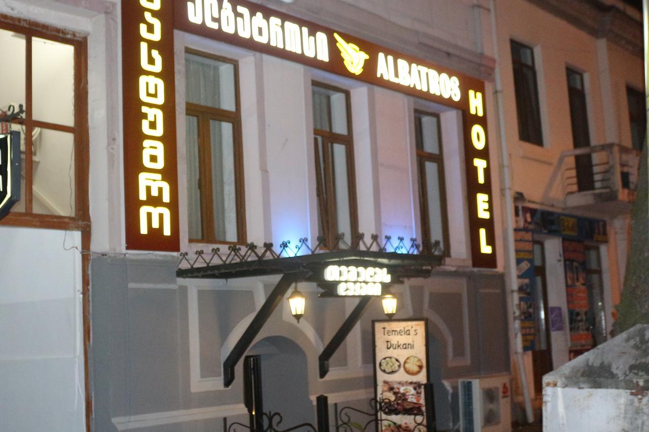 Hotel Albatros Batumi Esterno foto
